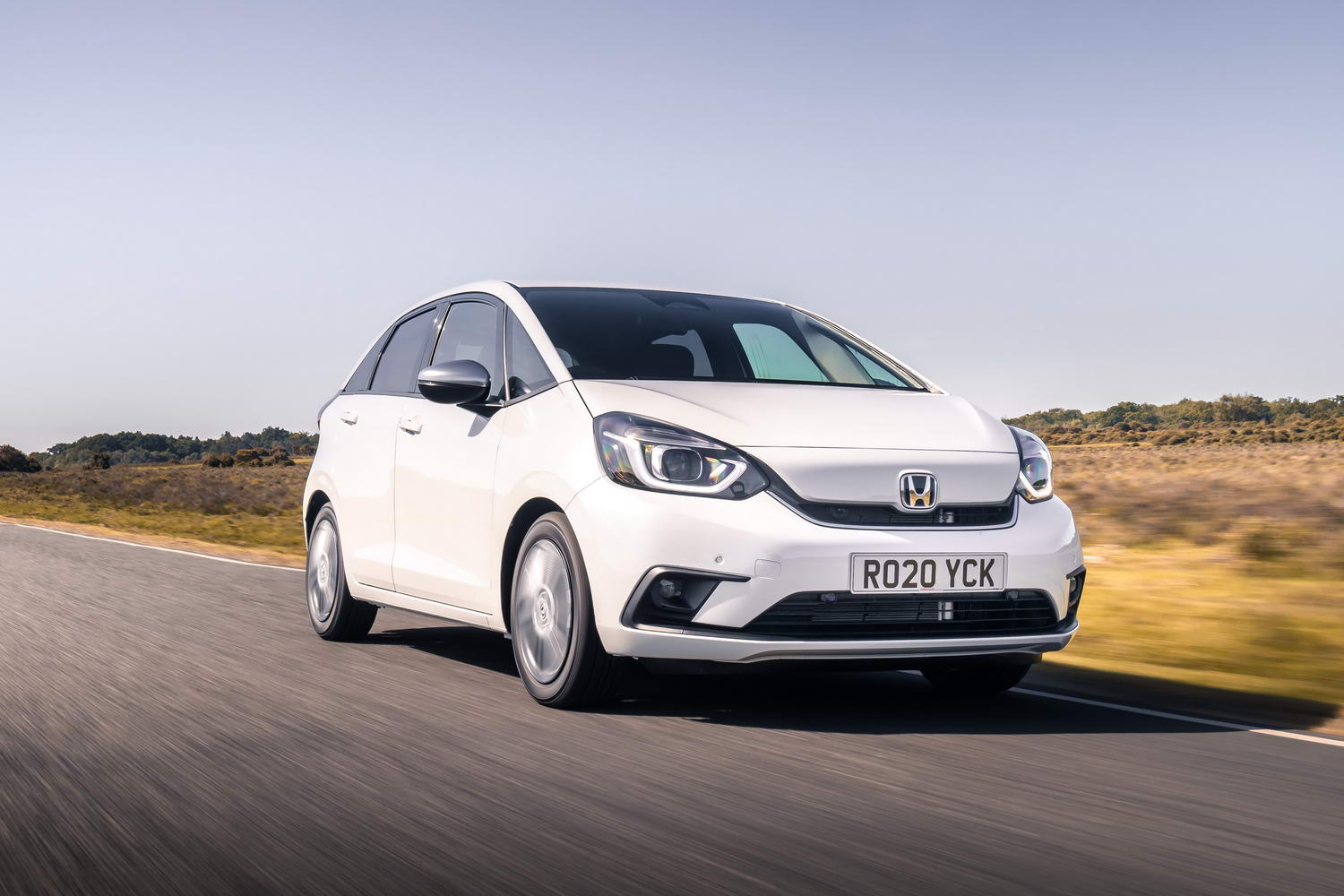 Car Reviews | Honda Jazz hybrid (2020) | CompleteCar.ie