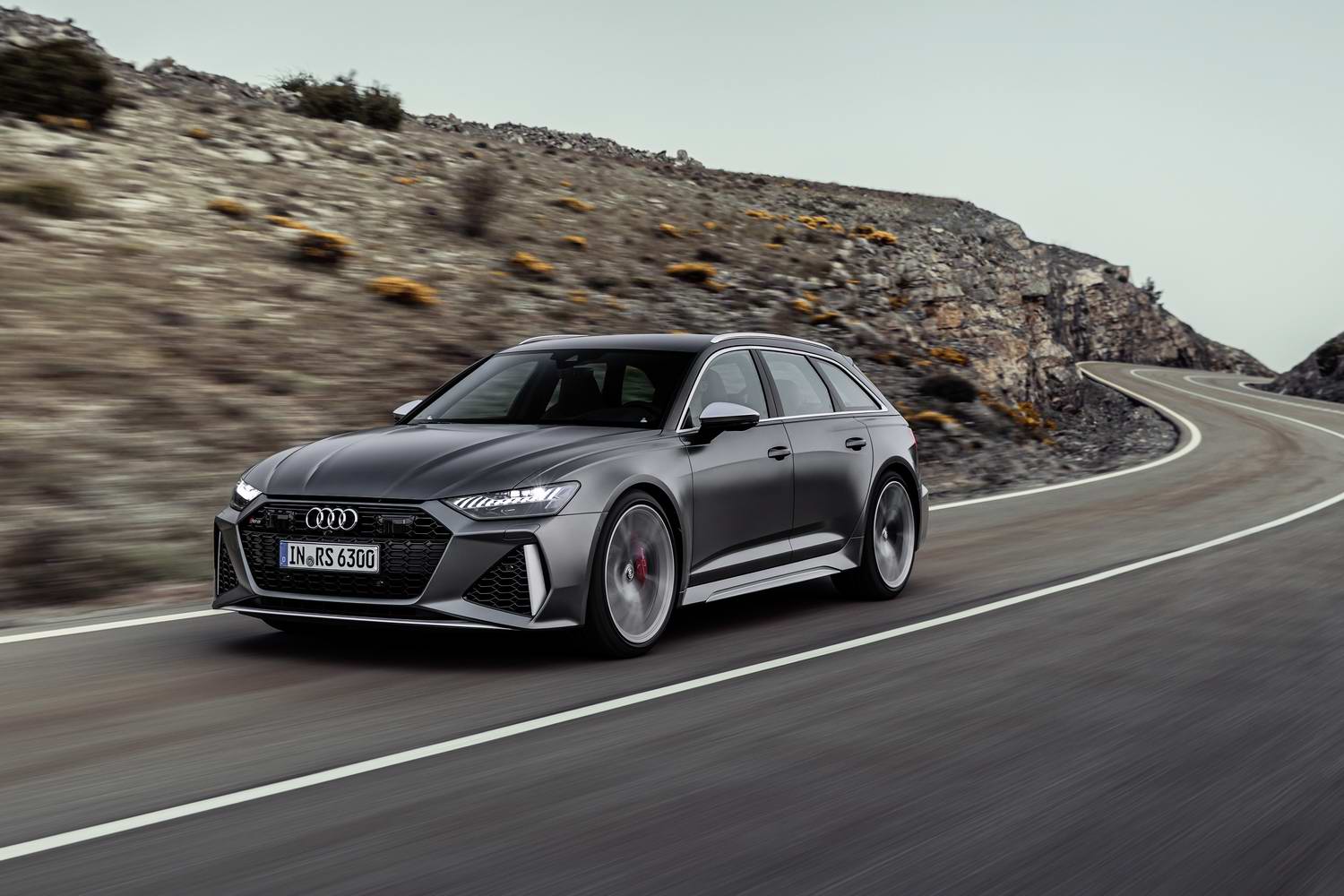 Car Reviews | Audi RS 6 Avant (2020) | CompleteCar.ie