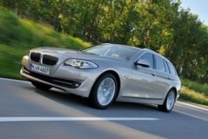 Car Reviews | BMW 5 Series Touring | CompleteCar.ie