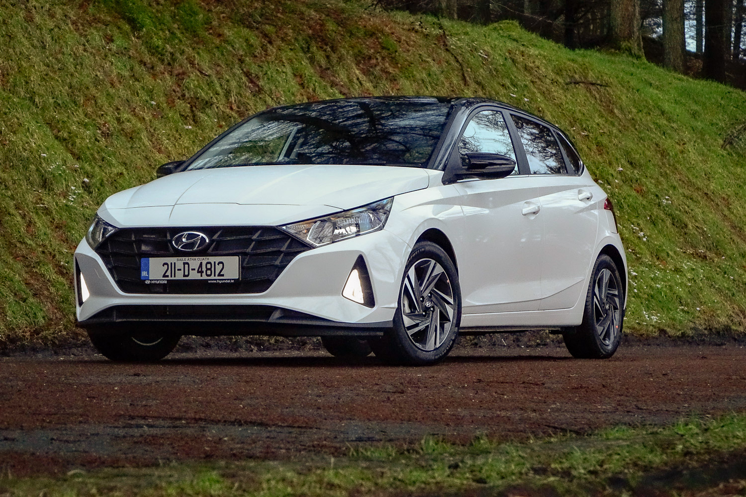 Car Reviews | Hyundai i20 1.2 Launch Edition (2021) | CompleteCar.ie