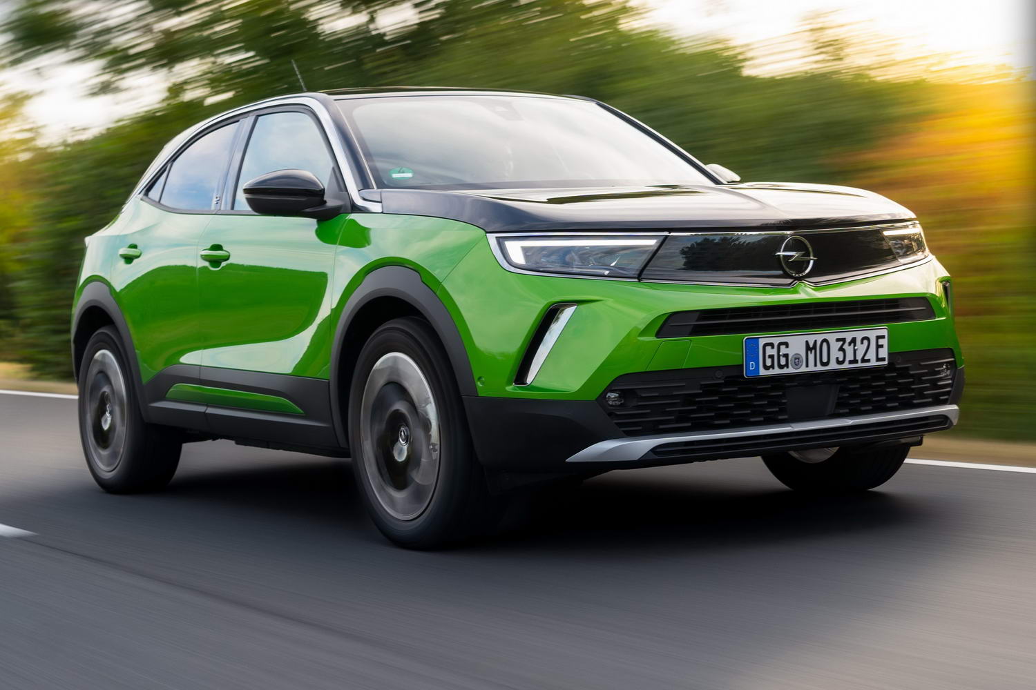Car Reviews | Opel Mokka-e (2021) | CompleteCar.ie