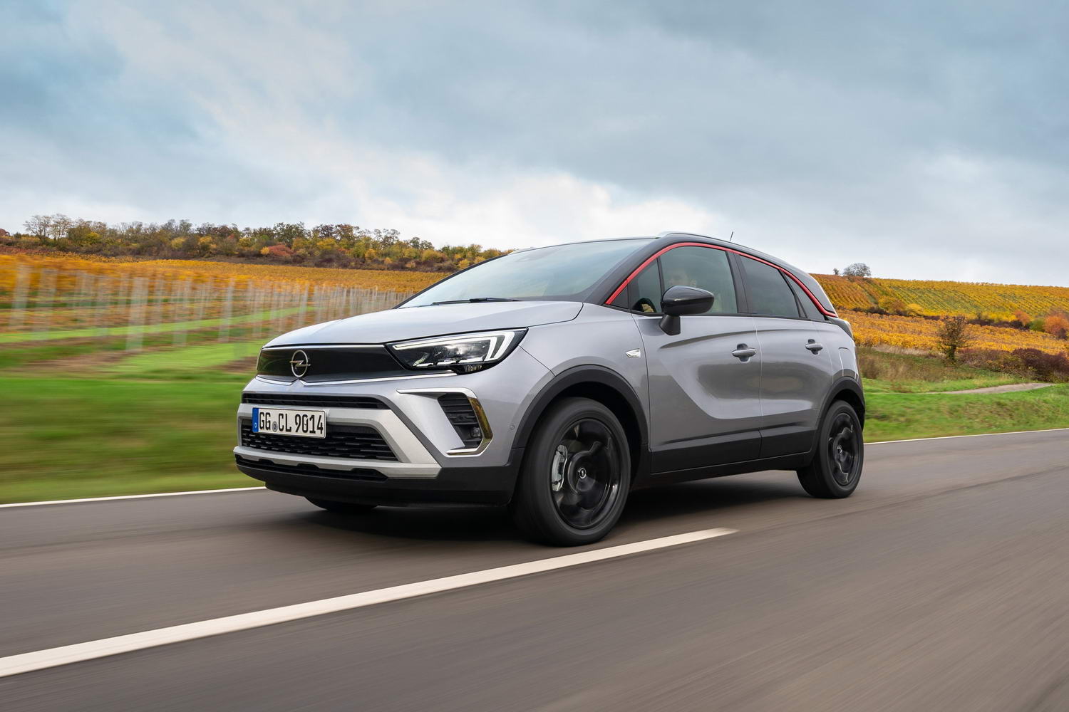 Car Reviews | Opel Crossland 1.2 petrol (2021) | CompleteCar.ie