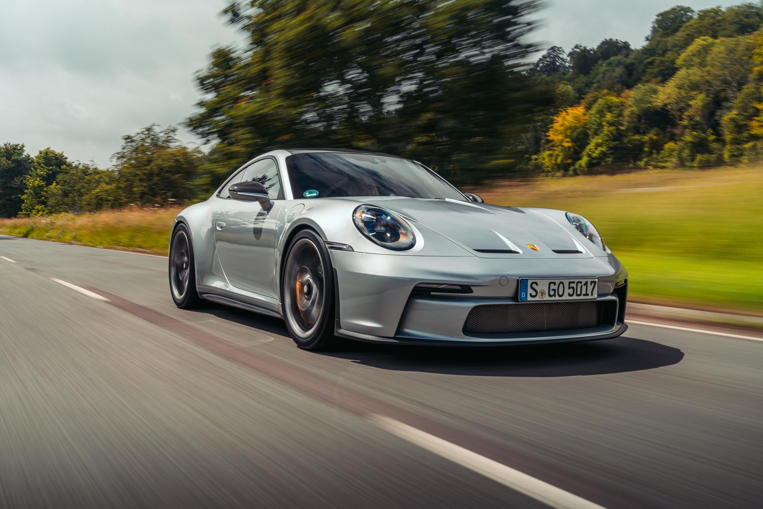 Car Reviews | Porsche 911 GT3 Touring (2021 - 992) | CompleteCar.ie