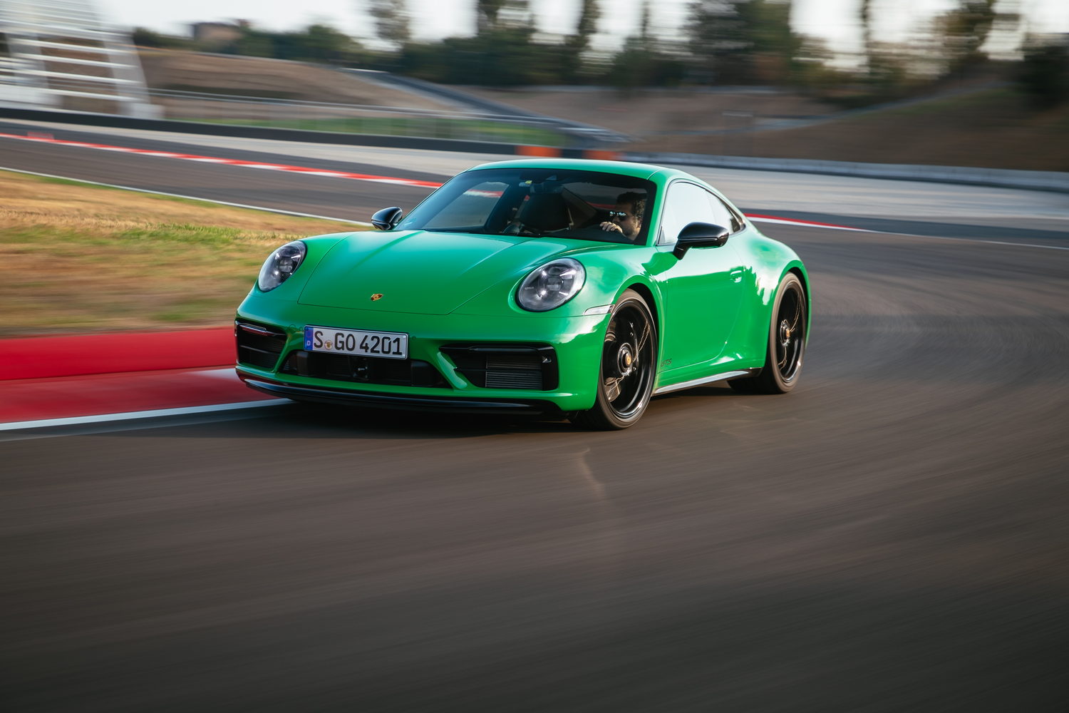 Car Reviews | Porsche 911 Carrera GTS (2022 - 992) | CompleteCar.ie