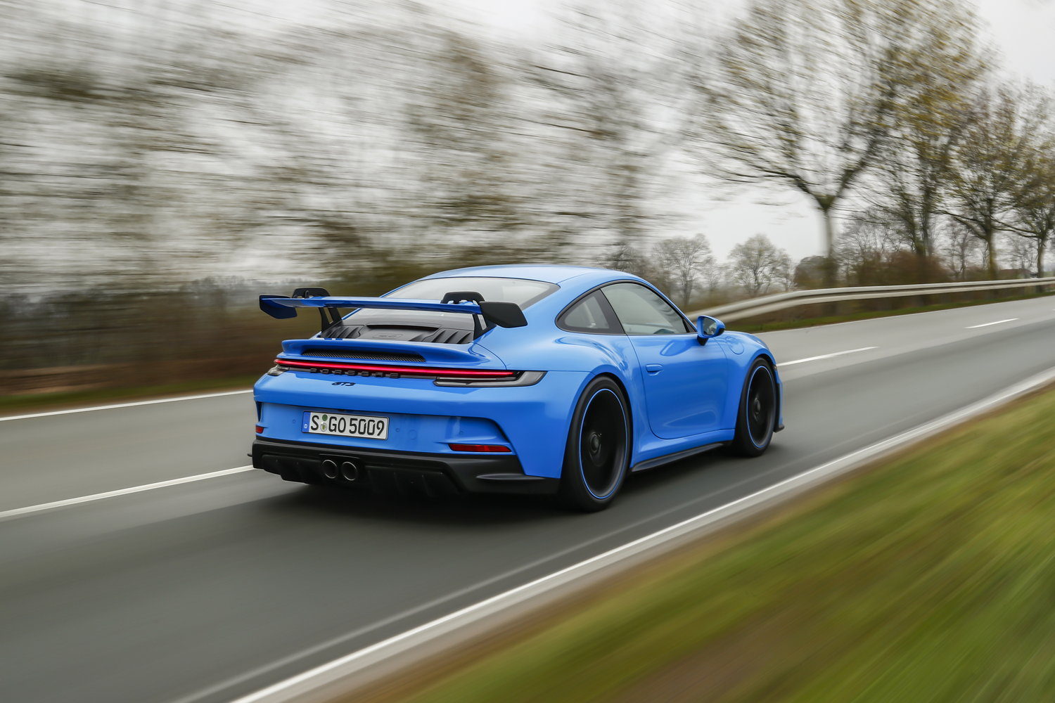 Car Reviews | Porsche 911 GT3 manual (2021 - 992) | CompleteCar.ie