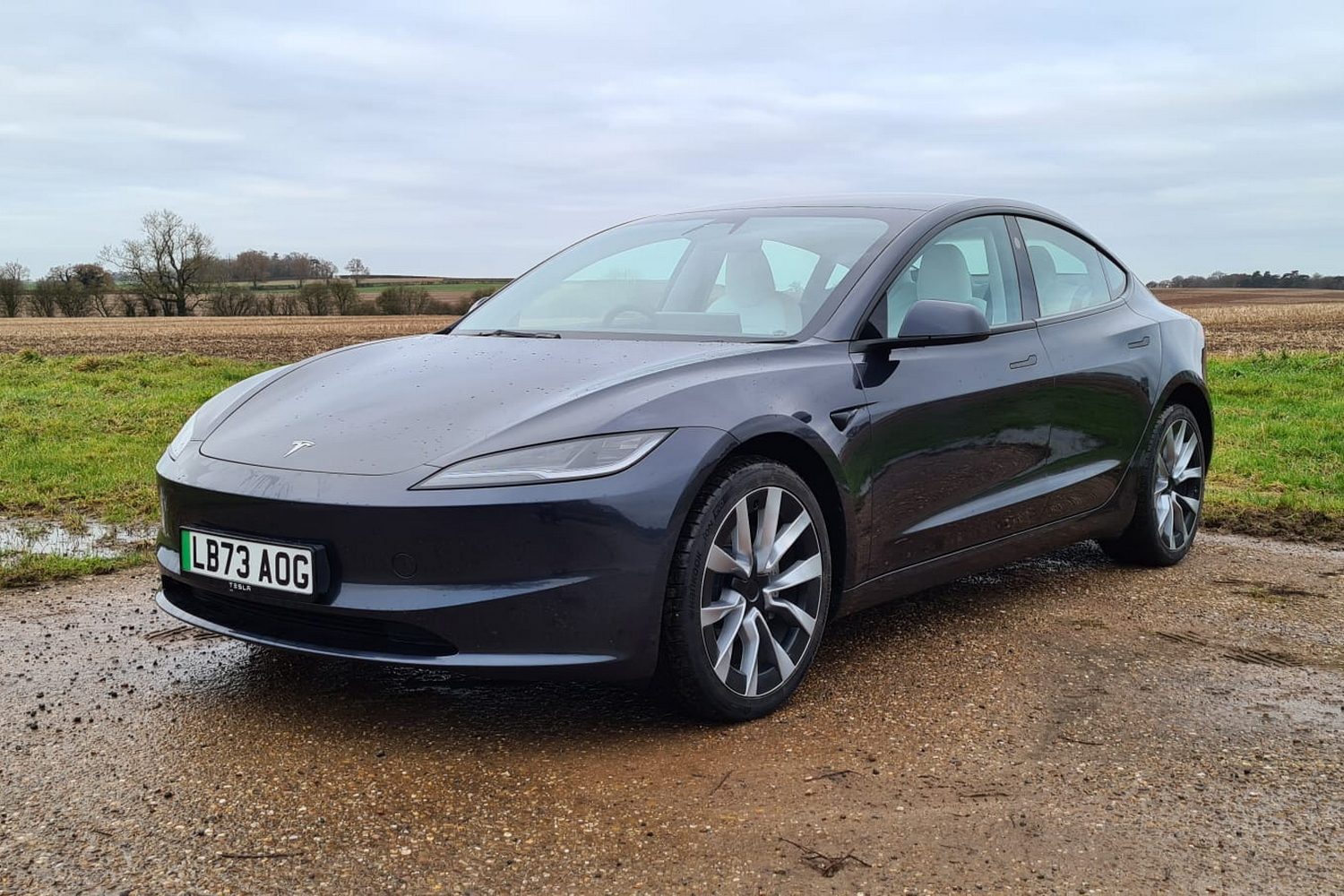 Car Reviews | Tesla Model 3 'Highland' (2024) | CompleteCar.ie