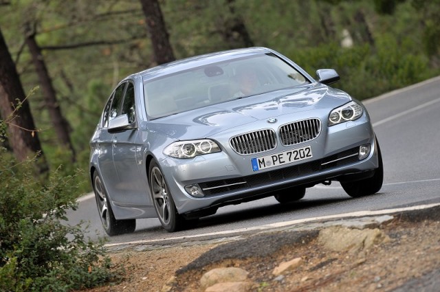 Car Reviews | BMW ActiveHybrid 5 | CompleteCar.ie