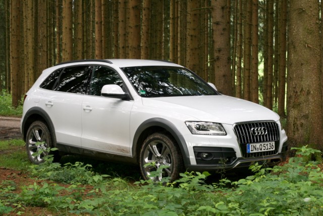 Car Reviews | Audi Q5 | CompleteCar.ie