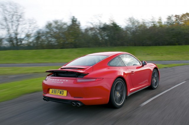 Car Reviews | Porsche 911 Carrera 4S | CompleteCar.ie