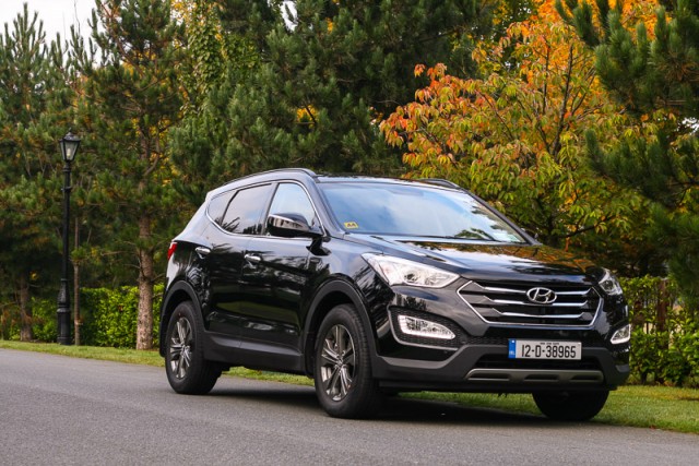 Car Reviews | Hyundai Santa Fe | CompleteCar.ie