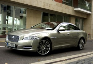 Car Reviews | Jaguar XJ | CompleteCar.ie
