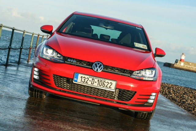 Car Reviews | Volkswagen Golf GTD | CompleteCar.ie