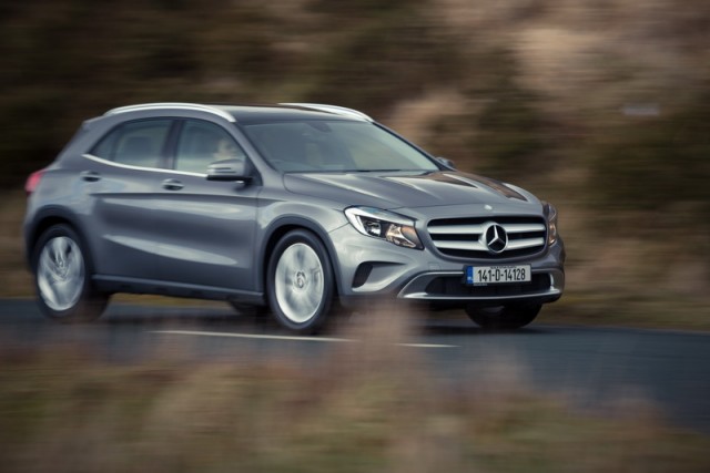 Car Reviews | Mercedes-Benz GLA | CompleteCar.ie