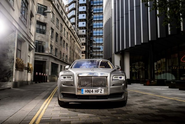 Car Reviews | Rolls-Royce Ghost Series II | CompleteCar.ie