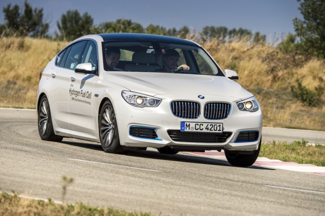 Car Reviews | BMW 5 Series GT FCEV prototype | CompleteCar.ie