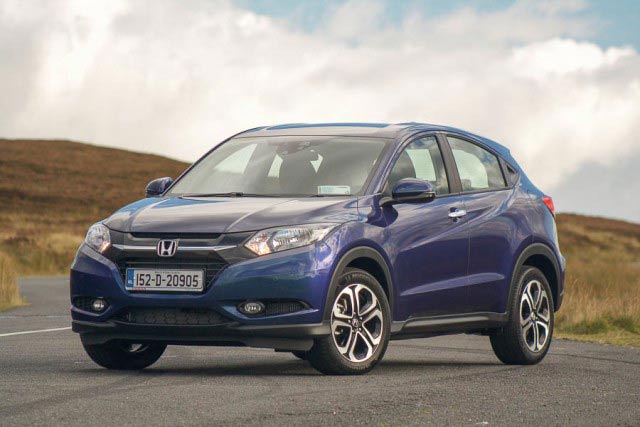 Car Reviews | Honda HR-V | CompleteCar.ie