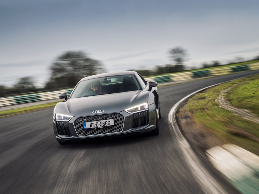Car Reviews | Audi R8 V10 plus | CompleteCar.ie