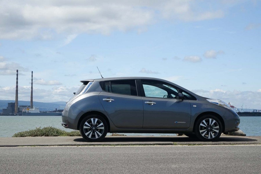 Car Reviews | Nissan Leaf 30kWh | CompleteCar.ie