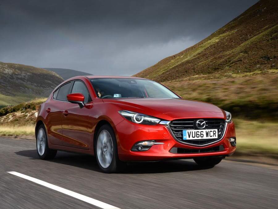 Car Reviews | Mazda 3 1.5 SkyActiv-D | CompleteCar.ie