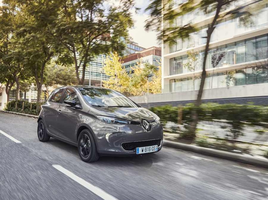 Car Reviews | Renault Zoe 40 | CompleteCar.ie