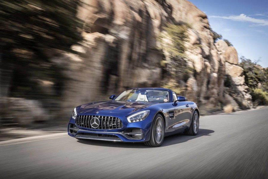 Car Reviews | Mercedes-AMG GT Roadster | CompleteCar.ie