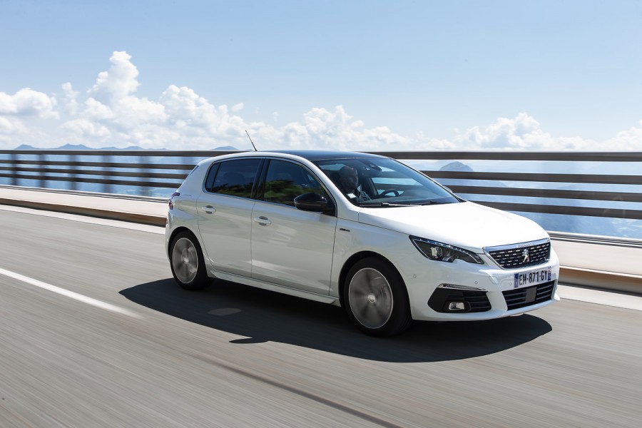 Car Reviews | Peugeot 308 1.5 HDi 130 | CompleteCar.ie