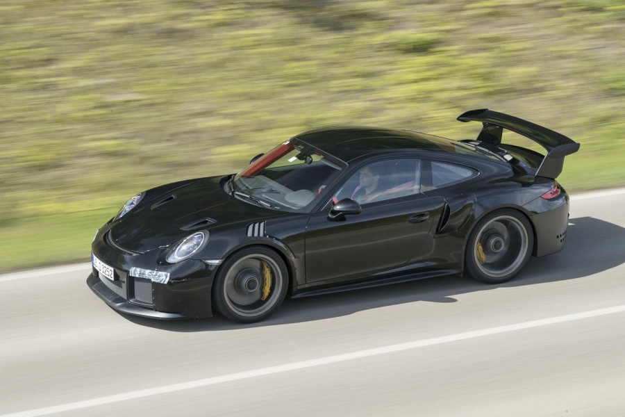 Car Reviews | Porsche 911 GT2 RS | CompleteCar.ie