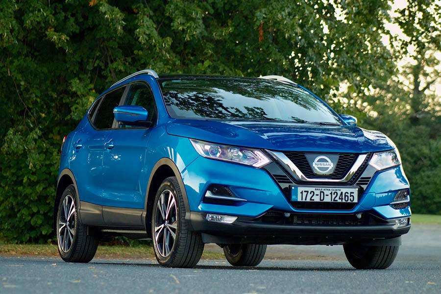 Car Reviews | Nissan Qashqai 1.2 petrol | CompleteCar.ie