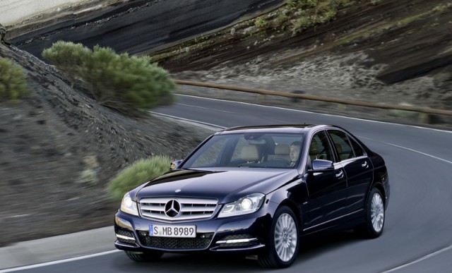 Car Reviews | Mercedes-Benz C-Class | CompleteCar.ie