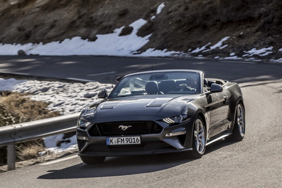Car Reviews | Ford Mustang V8 Convertible | CompleteCar.ie