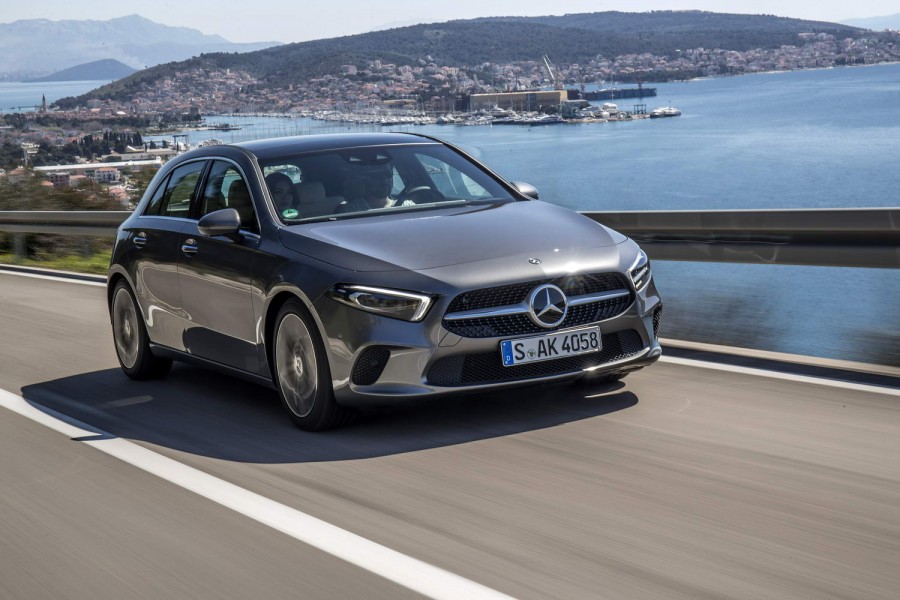 Car Reviews | Mercedes-Benz A 180 d diesel | CompleteCar.ie