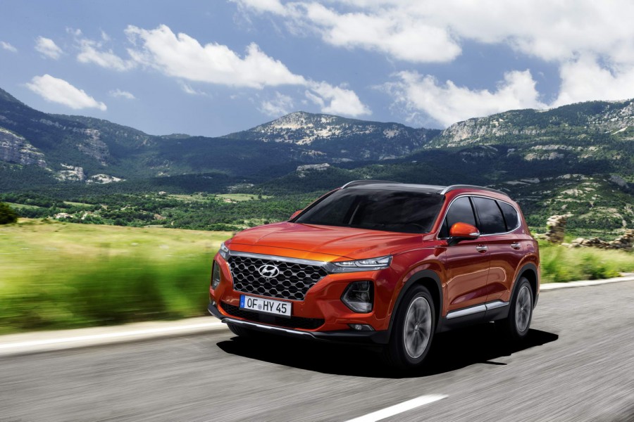 Car Reviews | Hyundai Santa Fe 2.2 diesel | CompleteCar.ie
