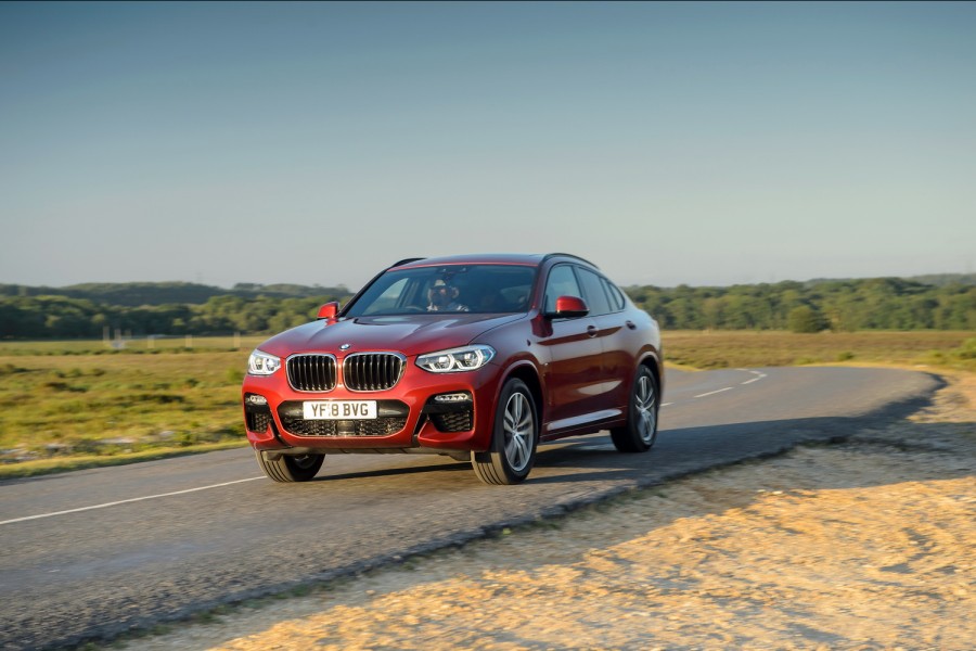 Car Reviews | BMW X4 xDrive20d M Sport | CompleteCar.ie