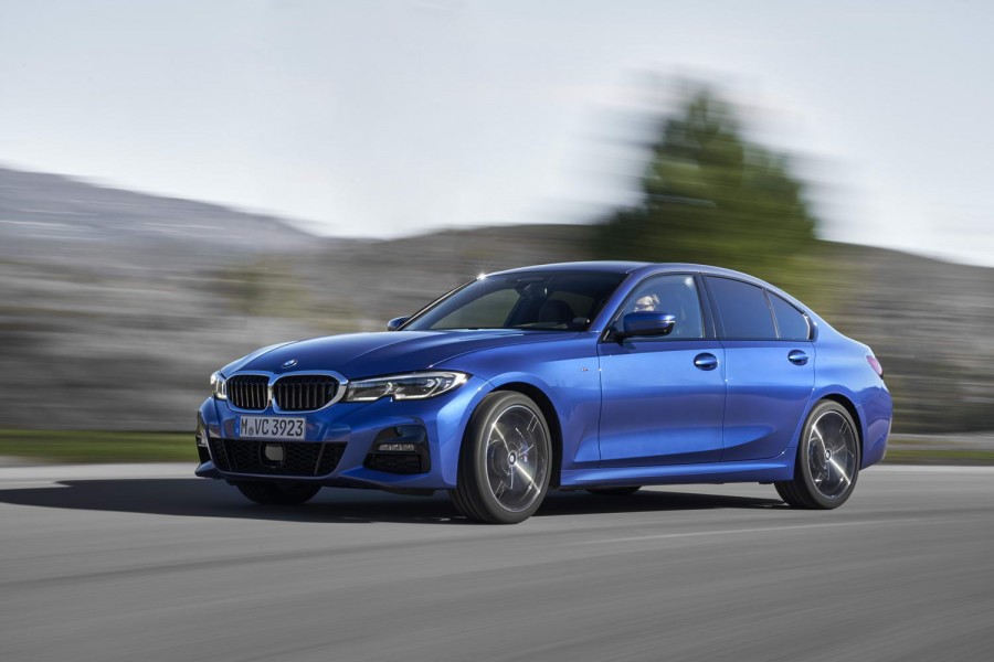 Car Reviews | BMW 330i petrol M Sport (2019) | CompleteCar.ie