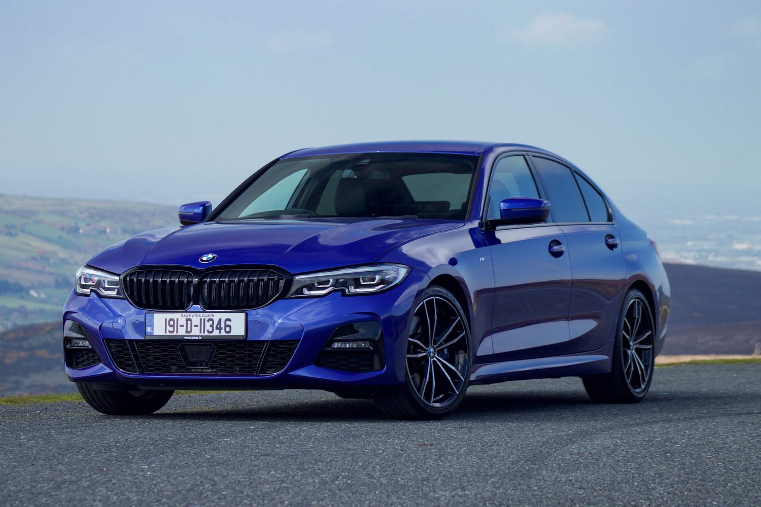 Car Reviews | BMW 330i petrol M Sport (2019) | CompleteCar.ie