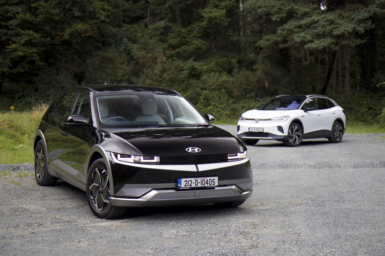 Hyundai Ioniq 5 vs. VW ID.4 electric family car comparison | CompleteCar.ie