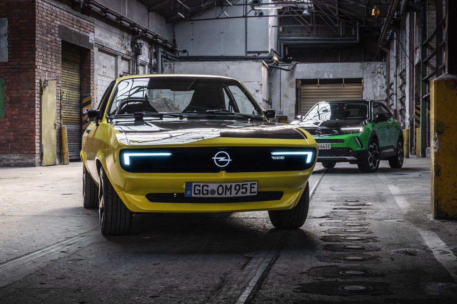 Complete Car Features | Opel's design icons