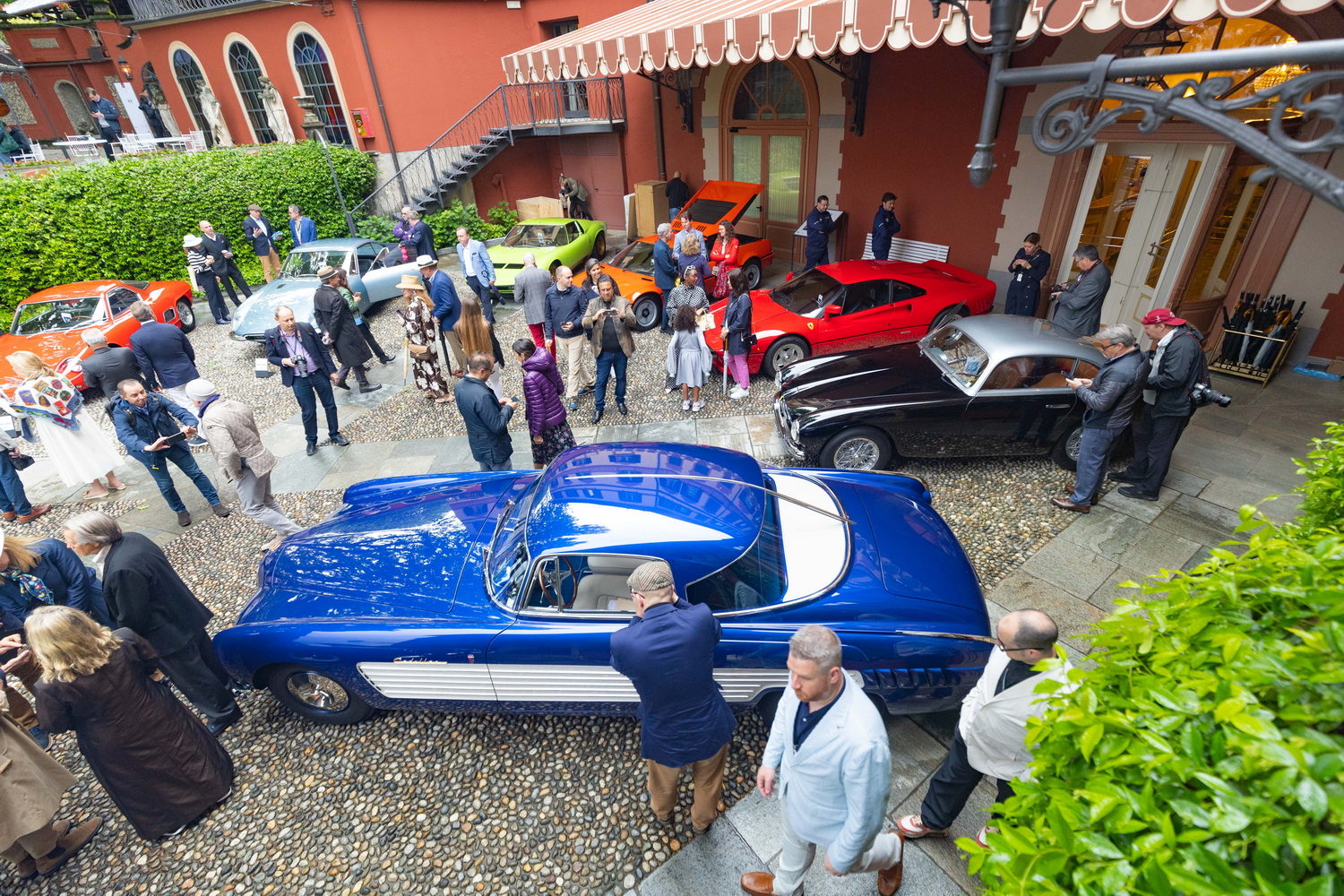 Complete Car Features | Elegant days at the Concorso