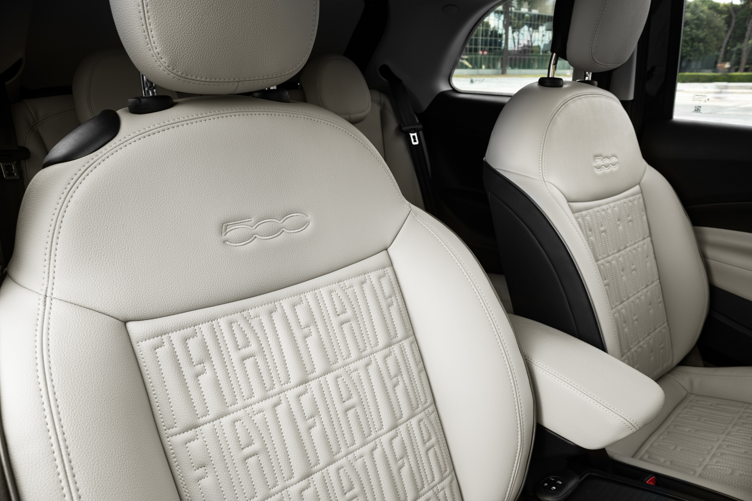 Order books open for electric Fiat 500 - car and motoring news by