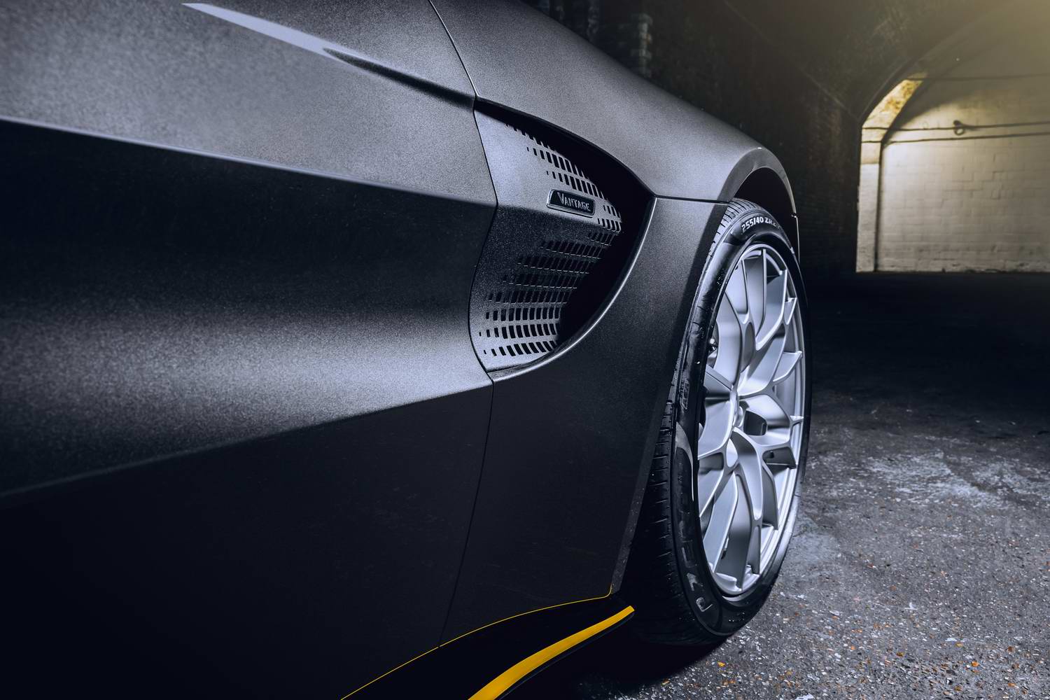Aston Martin unveils 007 Editions