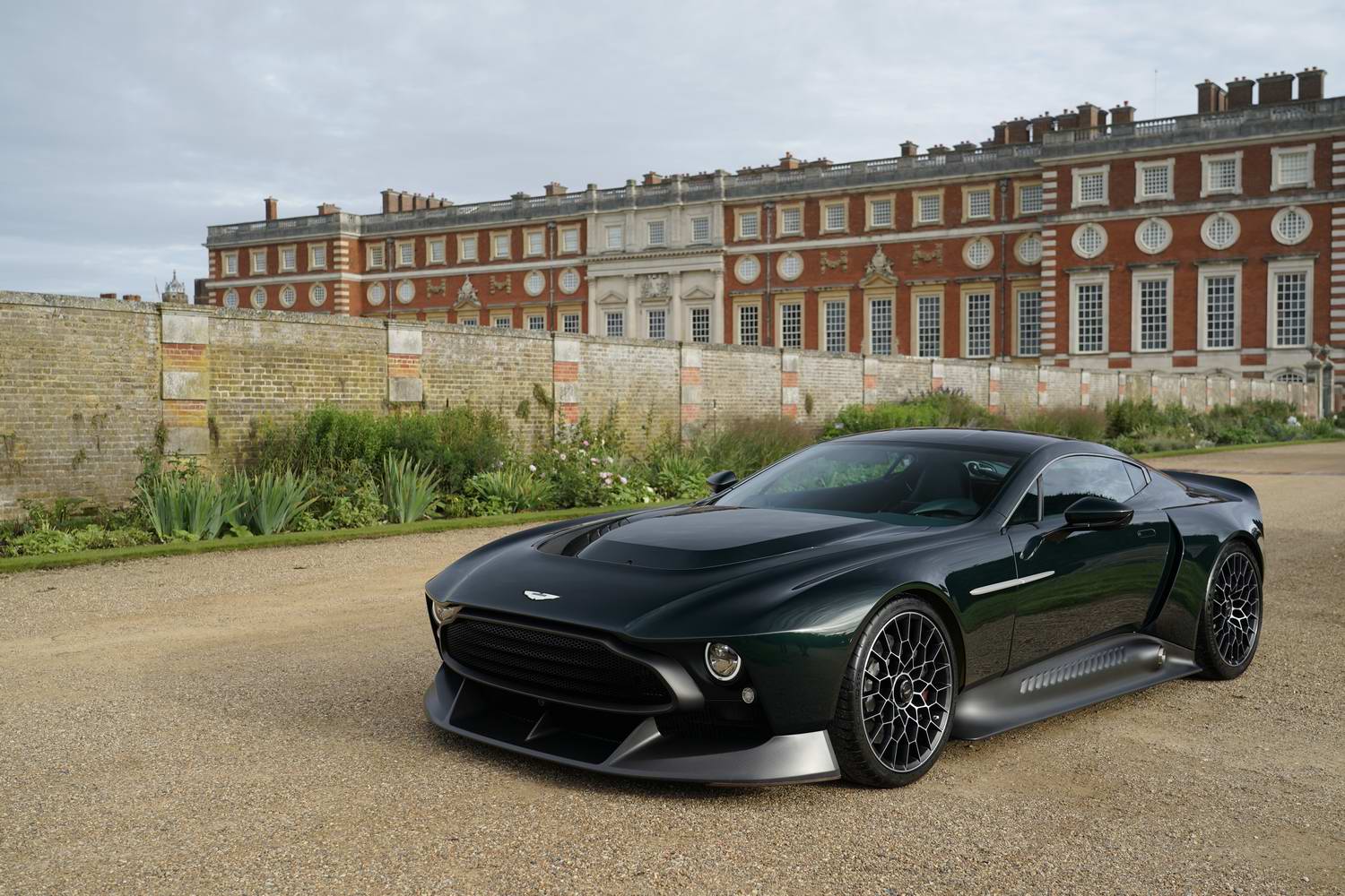 The Future Of Luxury: 2020 Aston Martin Victor