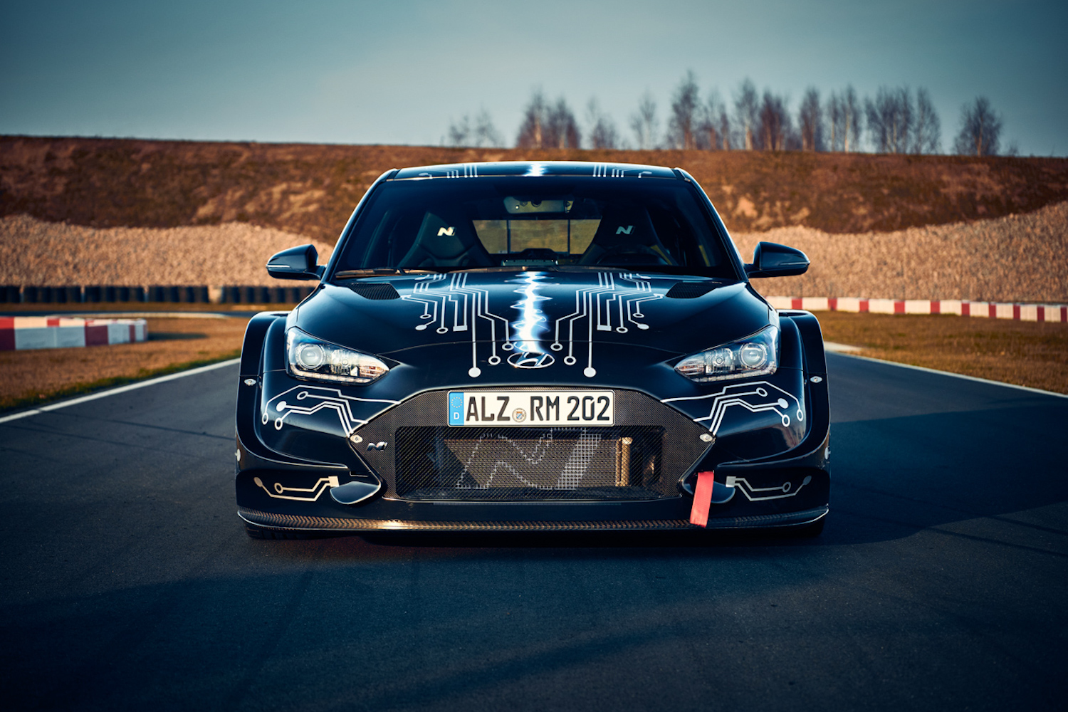 Hyundai RM20e Racing Midship Sports Car - car and motoring news by