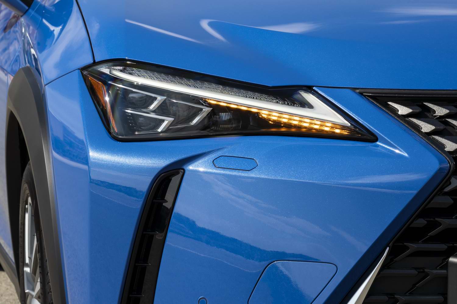 Lexus UX 300e (2021) | Reviews | Complete Car