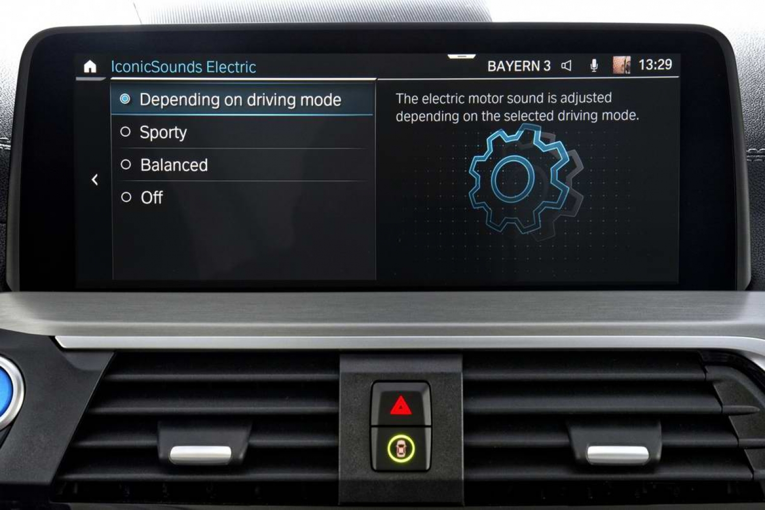 BMW iX3 electric (2021)