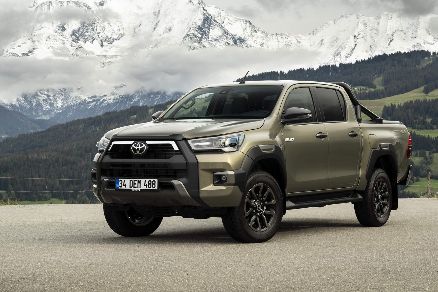 Toyota Hilux Invincible Double Cab 2021 Reviews Complete Car