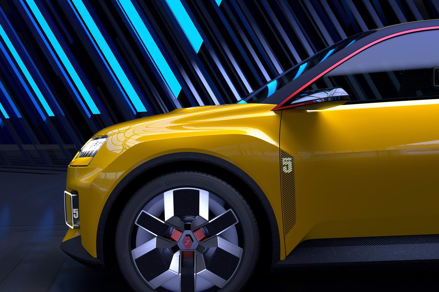 Renault stuns with new electric 5
