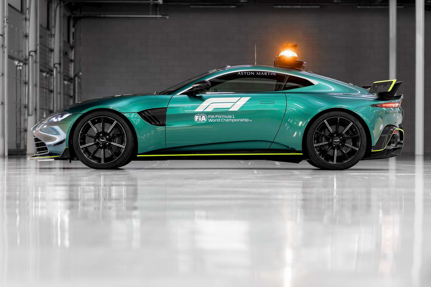 Aston takes over F1 safety and medical car duties
