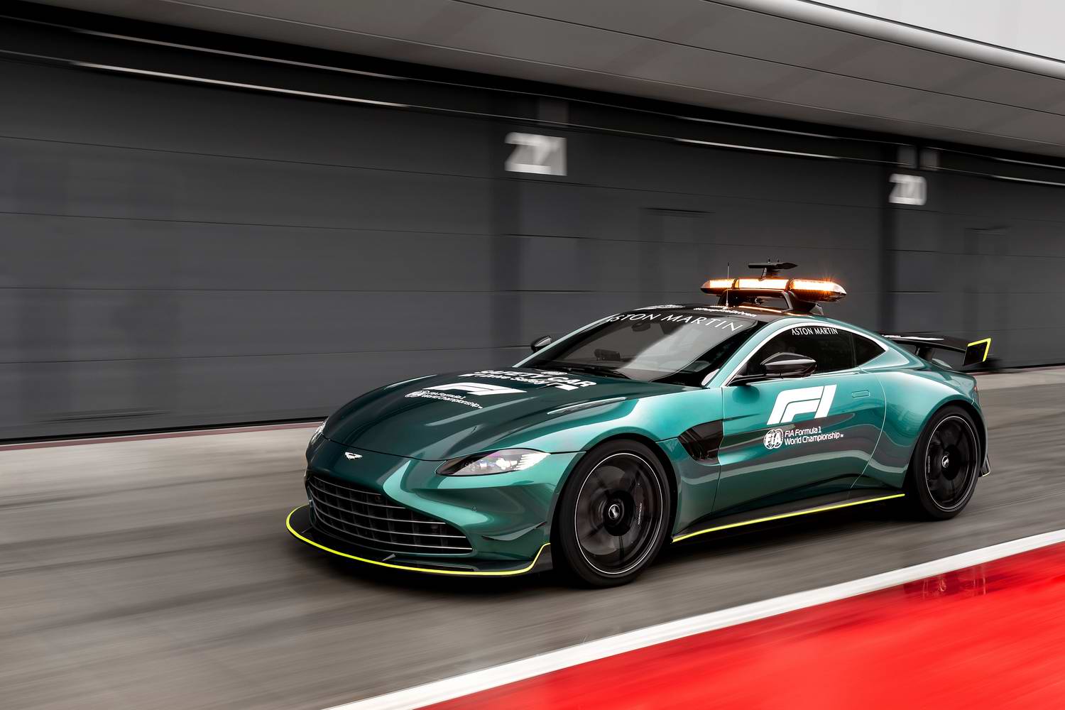 Aston takes over F1 safety and medical car duties