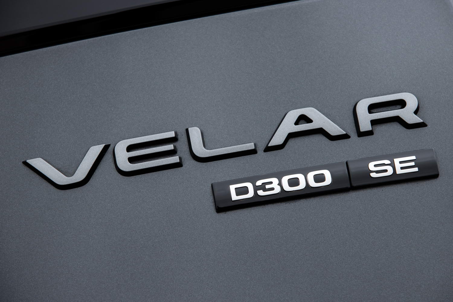 Range Rover Velar D300 (2021)