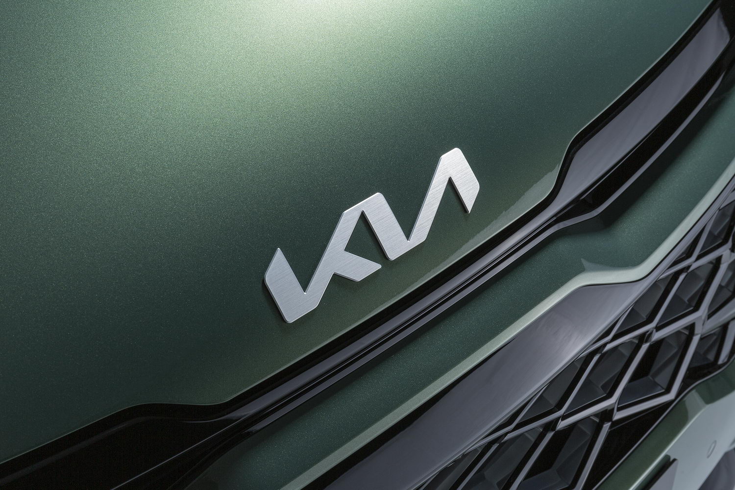 Kia debuts new Sportage SUV